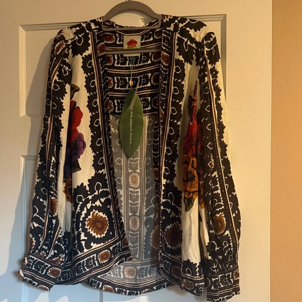 FARM Rio Black & Cream Floral Embroidered Open-Front Jacket - Picture 2 of 4